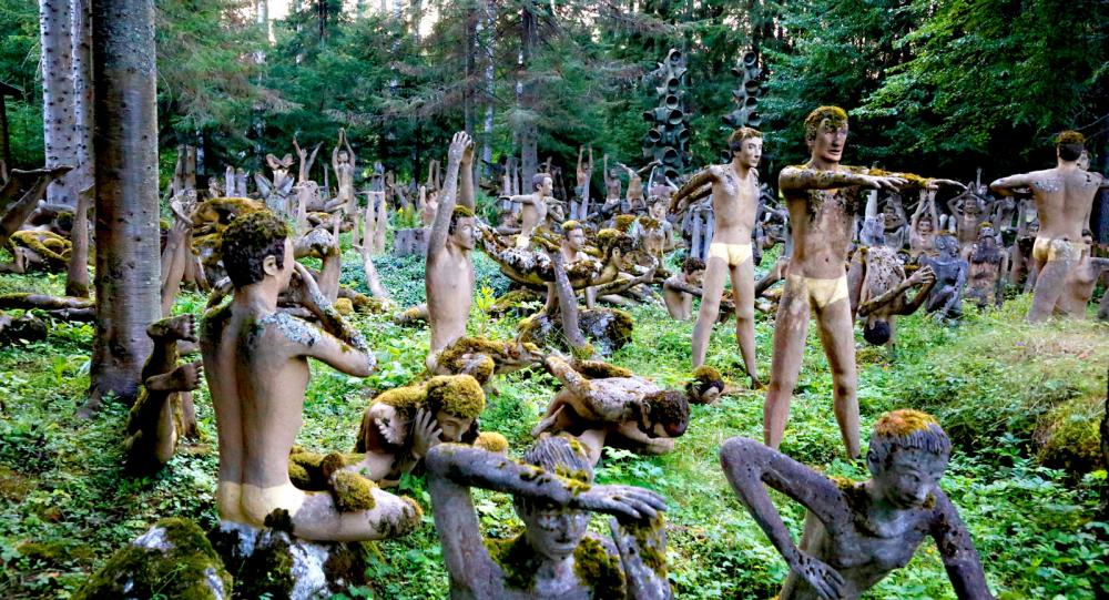 Konstig rastplats i Finland