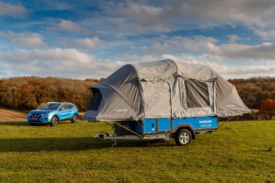 Campingvagn får batteri från Nissan Leaf