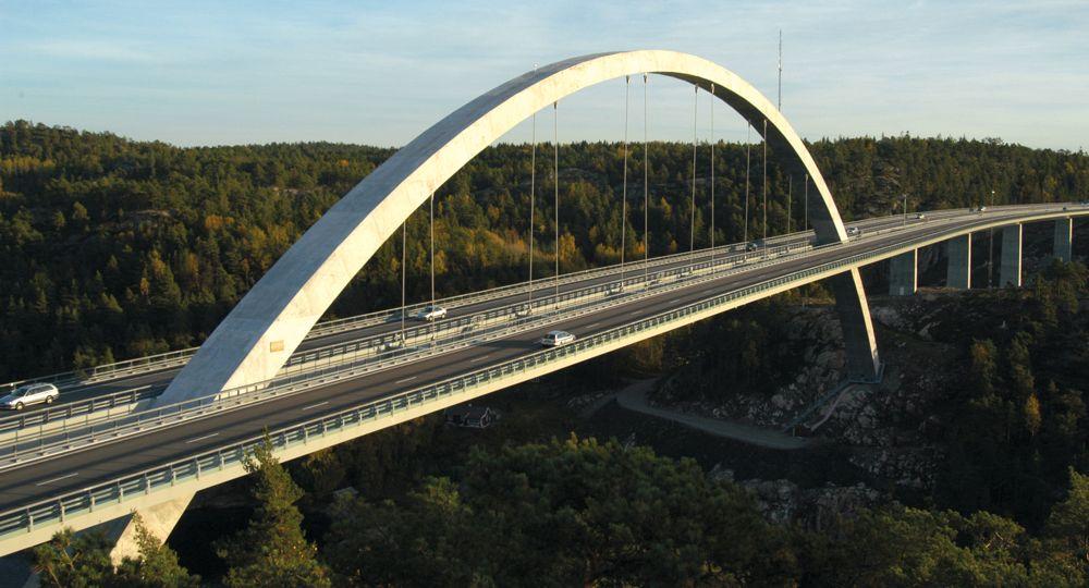 Svinesundsbron börjar repareras i juni