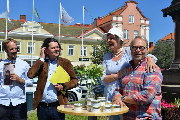 Simon Ljungman, artistkonsult Peter Jägerhult, Birgitta Westergren Lenken och Per Fritzell.