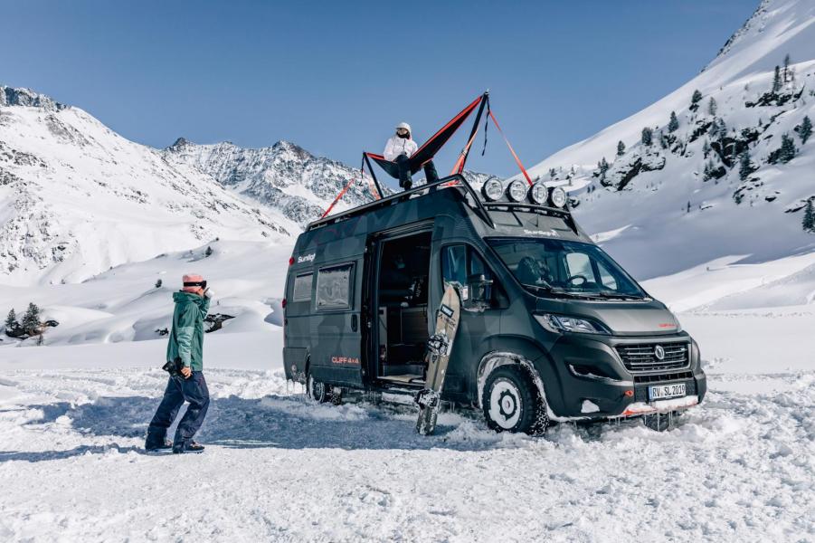 Maxad Sunlight Cliff 4x4 Adventure Van