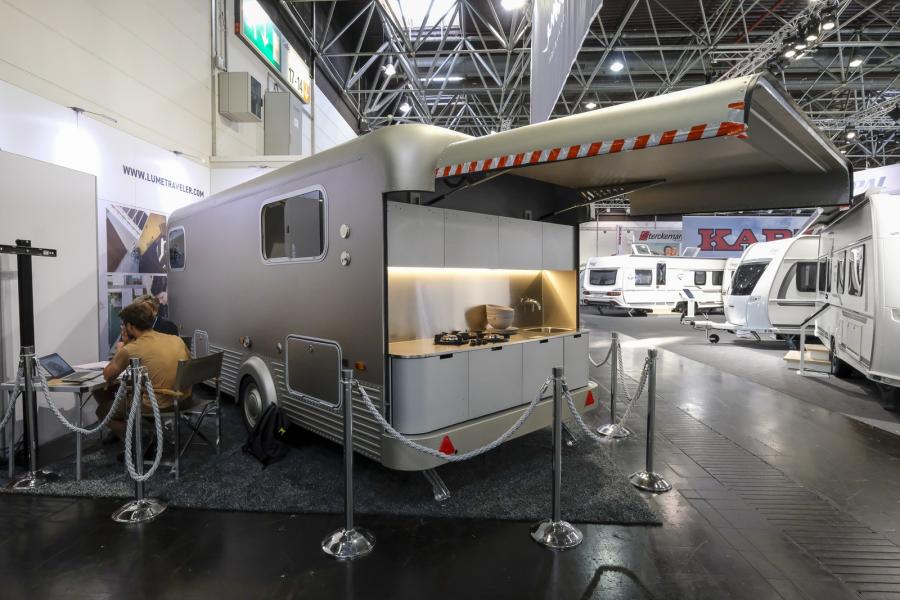 Lume Traveller är ett blickfång i metall