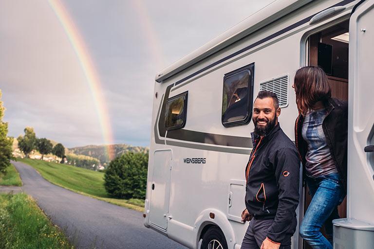 Rent and Travel växer med nytt center
