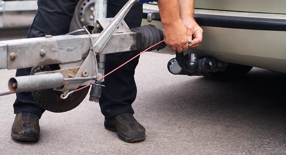 Vad gäller för baklysen på husvagn dagtid?
