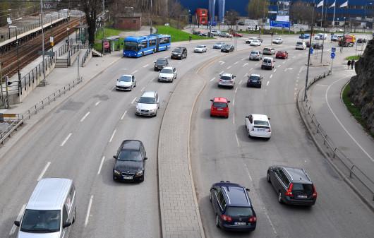 Svenska bilar körs allt färre mil