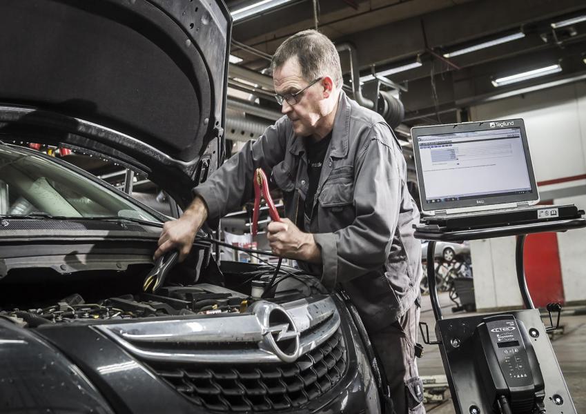Guide för husbilens behov av batteriladdare