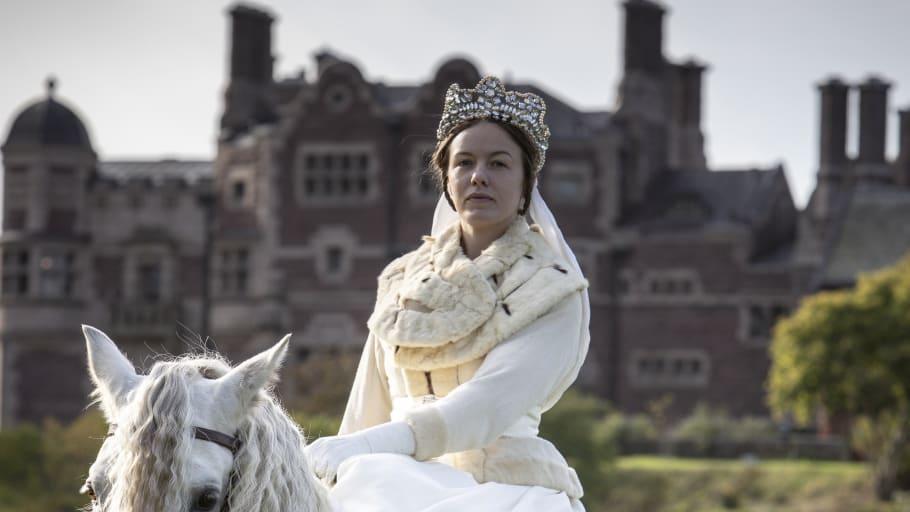 Queen Victoria - Dressed to Rule an Empire