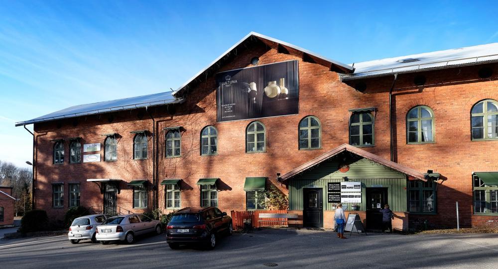 Mässing och shopping i Skultuna