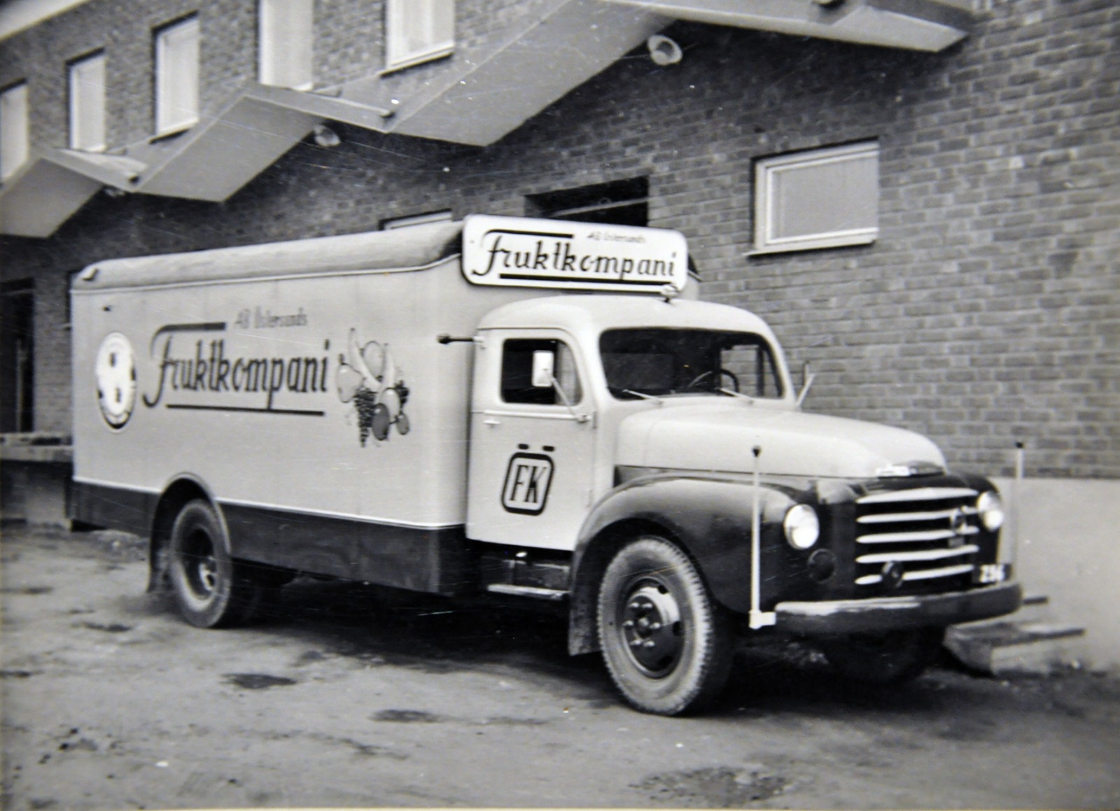 Östersund Fruktcompani kör Volvo.