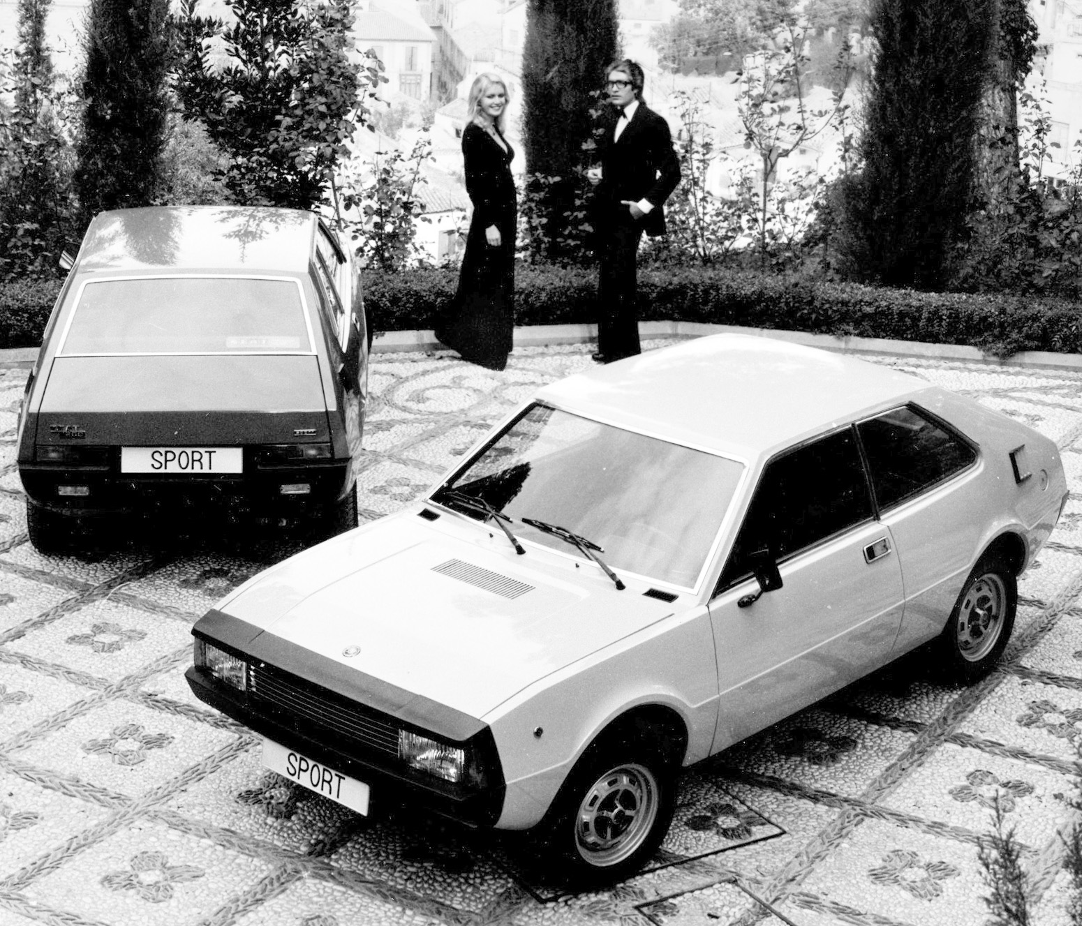Seats egna sportcoupé