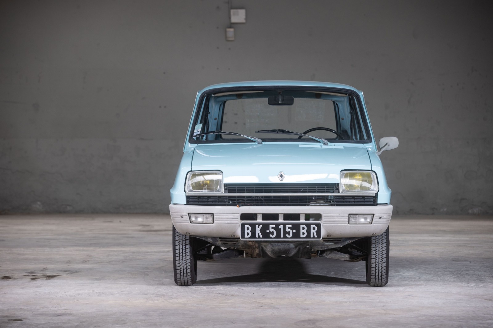 Renault 5 TL, 1974. Uppskattat pris: 10 000 till 15 000 euro. Inget reservationspris.