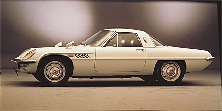 Grattis Mazda Cosmo!