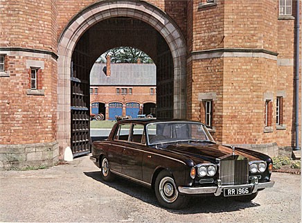 Grattis Rolls-Royce Silver Shadow!