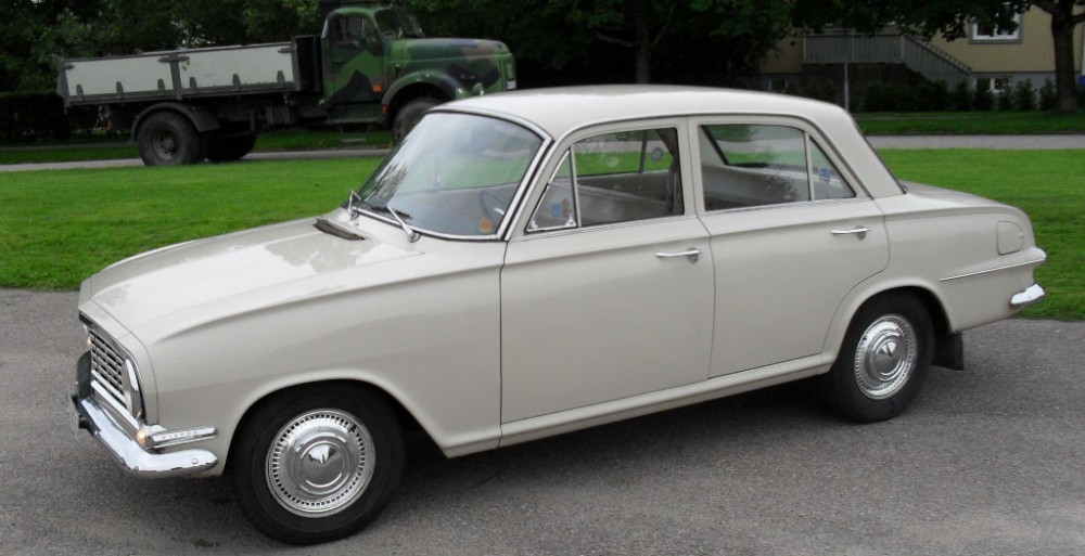 Superfin Vauxhall Victor Super