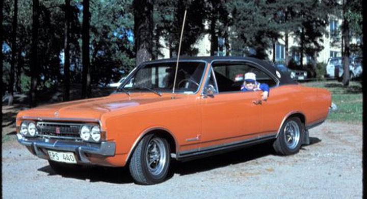 Skön Opel fick härlig Fordfärg