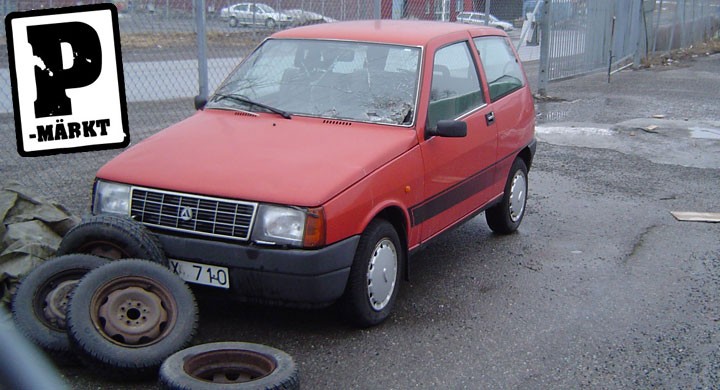 En eldig Lancia Y10