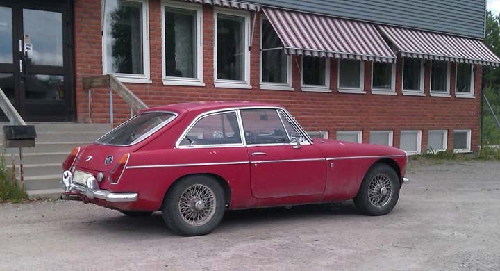Fascinerande folksportbil