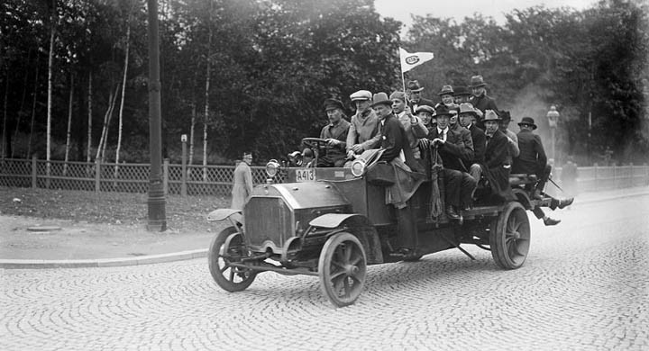 Supporterbuss 1913