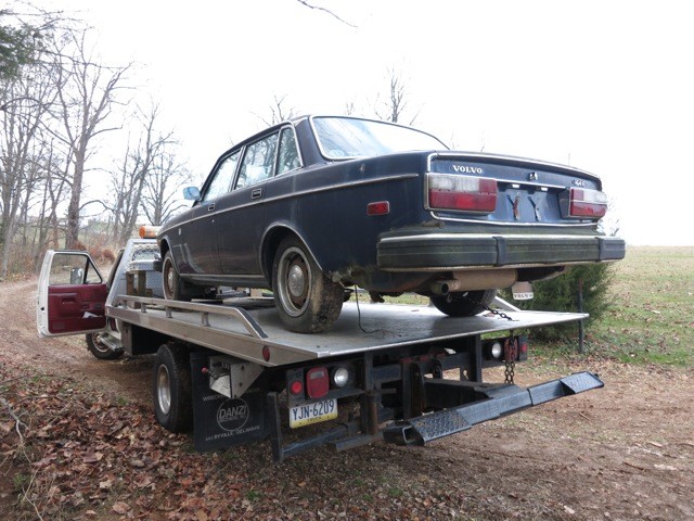 En Volvo 164 till skroten