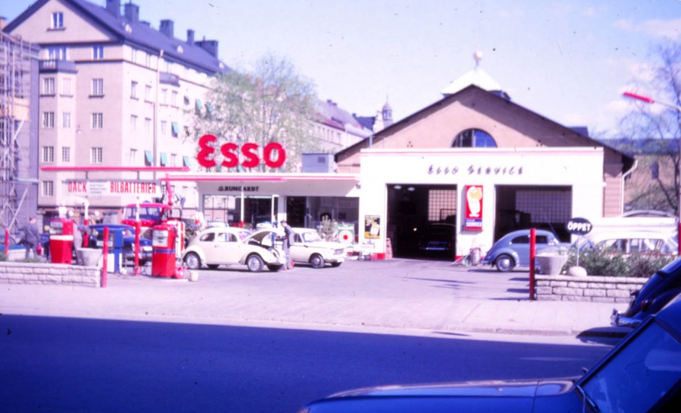Esso: Vår på Östermalm