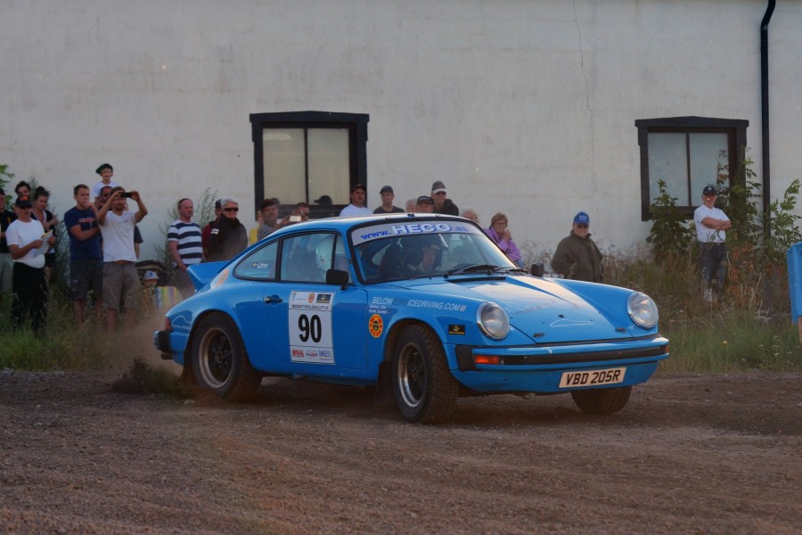 Patrik Sandell och Mattias Lönn rattade Porschen till seger i Midnattssolsrallyt
2014.