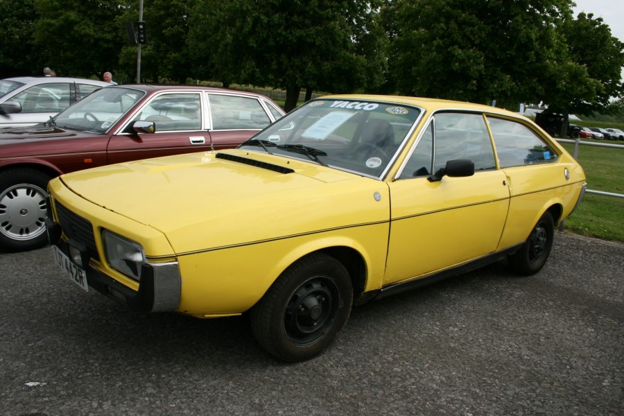 Renault 15 till salu.