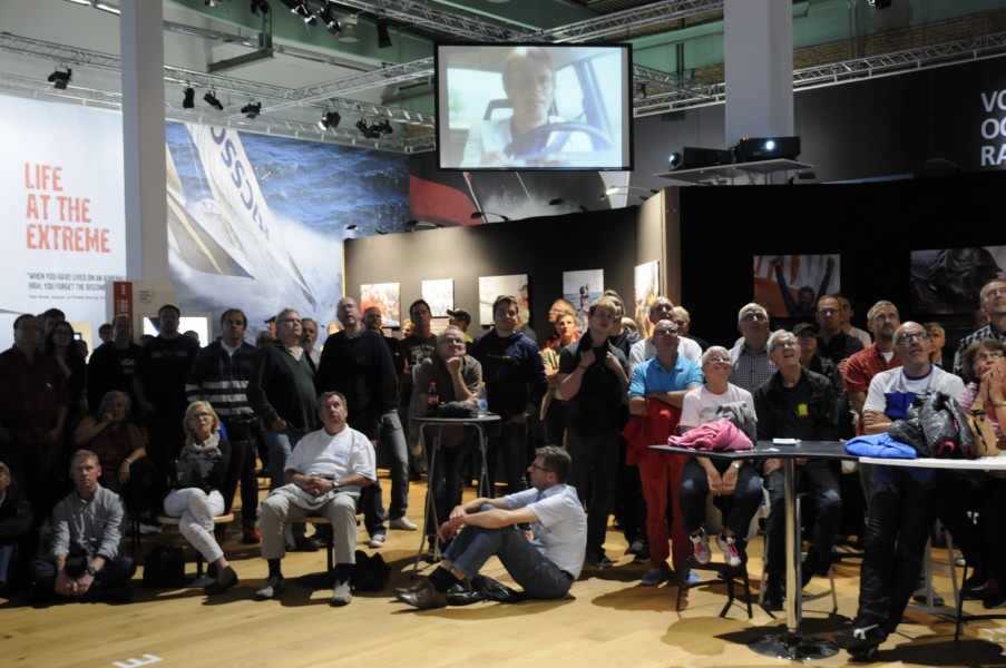 Fullt med åskådare i Ocean Race-hallen i Volvos Museum under kvällens 240-föreläsning.