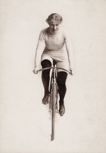 Tillie Andersson, supercyklist.