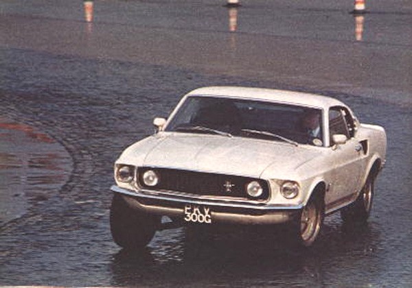 Fergusons Mustang 4x4