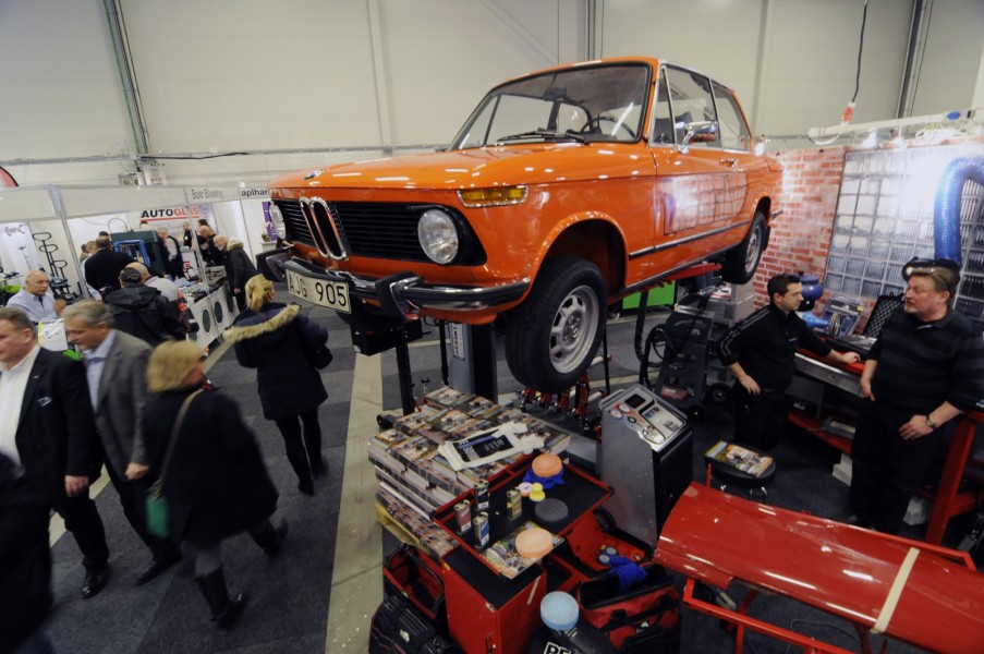 Häng med Klassikers BMW 1502!