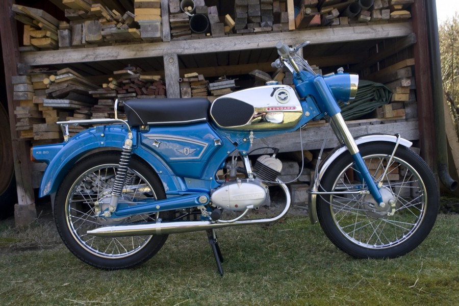 Premiär för Mopeds nya hemsida!