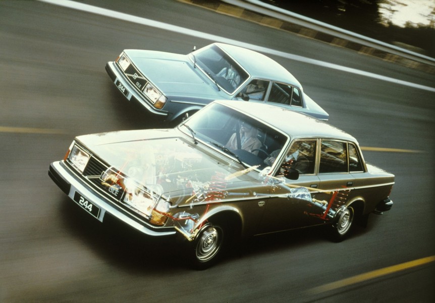 Nya GLE var lyxigast av alla 240-modeller 1979. Men redan efter en årsmodell försvann modelbeteckningen.