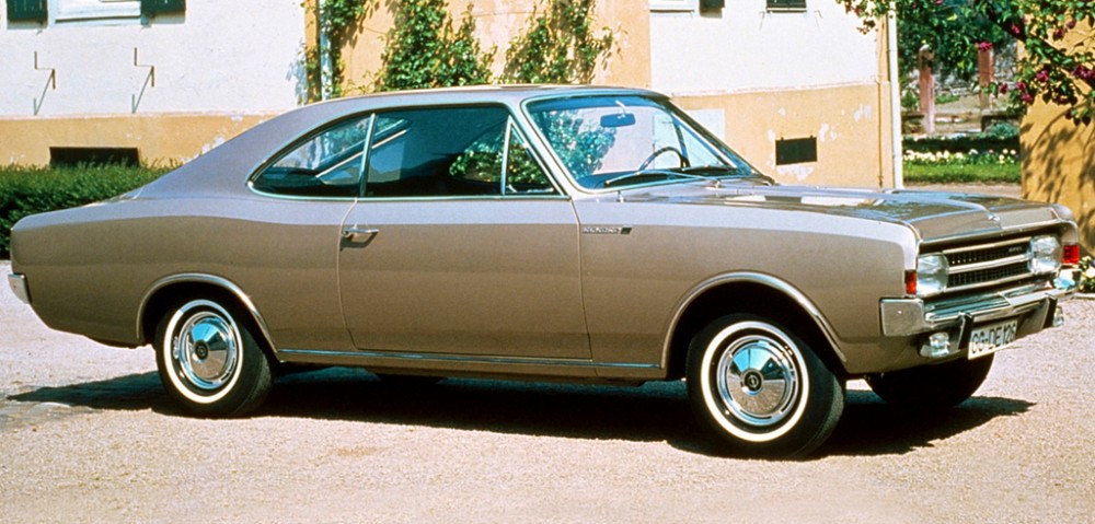 Achtung – Opel Rekord!