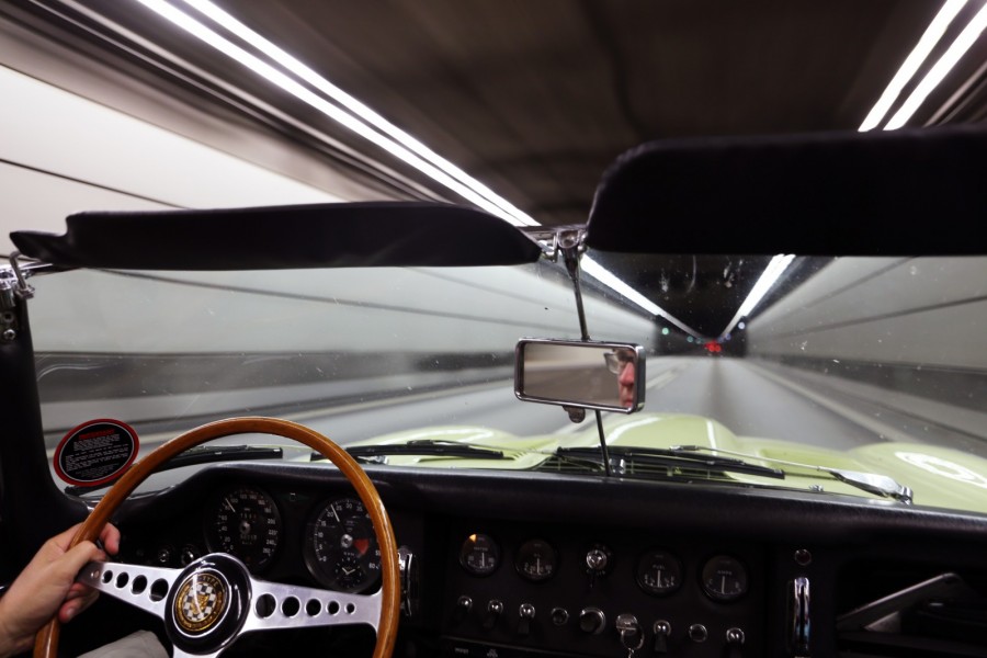 Till rivieran i E-Type!