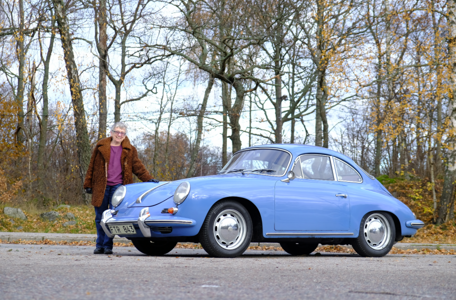 Tidigare ägaren Seena återförenas med Porschen.