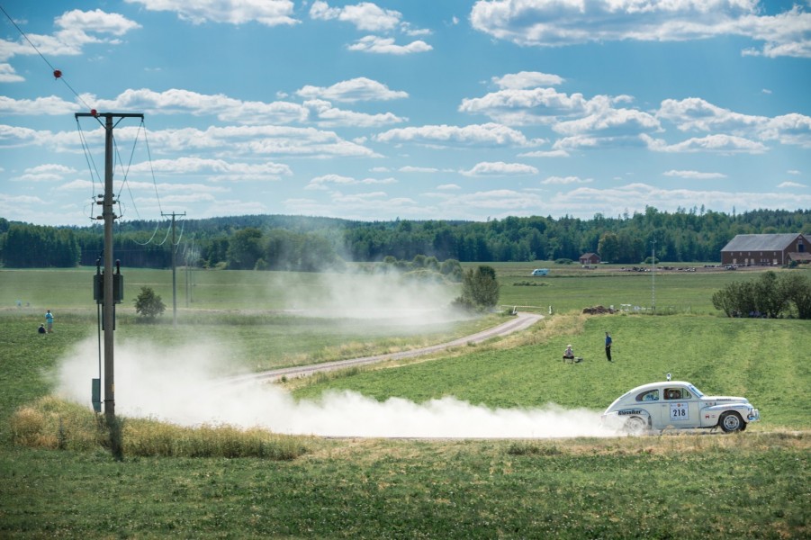 Midnattssolsrallyt: första dagen