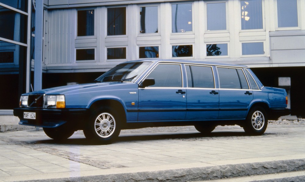Volvos första sexdörrarsbil