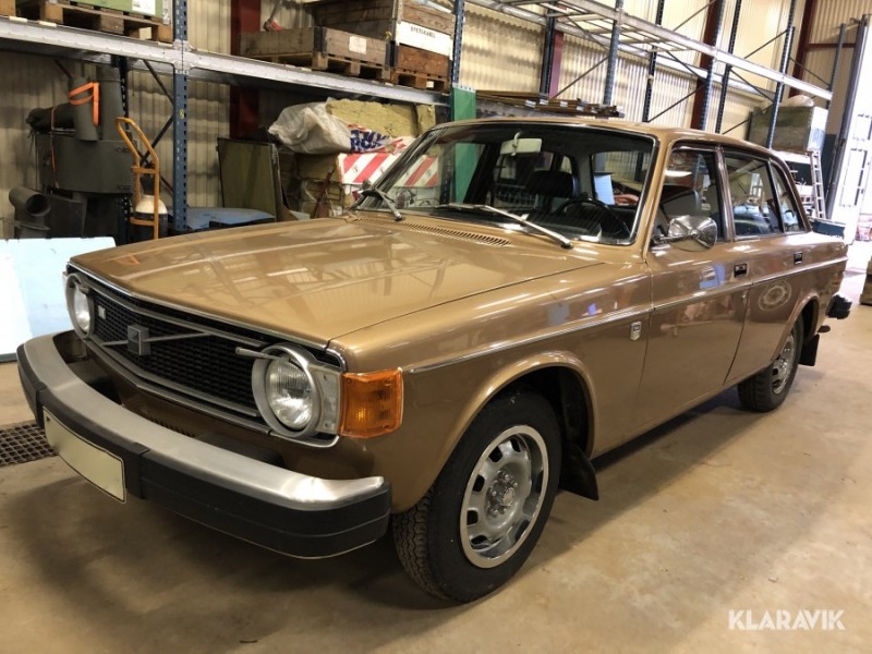 Guldläge? Osliten Volvo 144 GL på auktion!