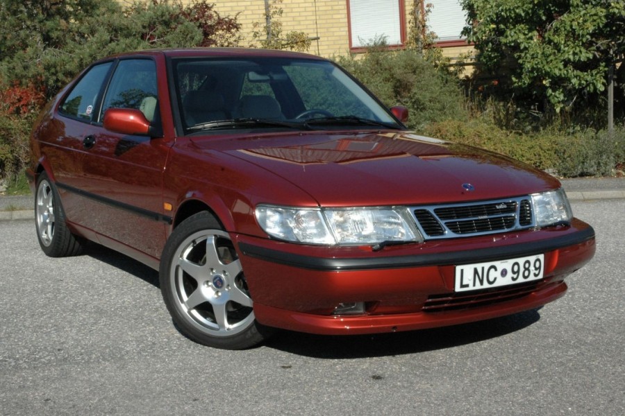 Okörd Saab 900 Turbo på auktion