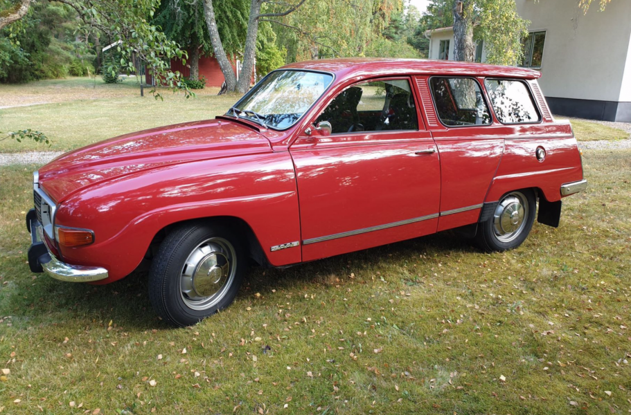 Saab 95 – 1974. Bara 840 mil och nära nyskick. 200 000 kronor!