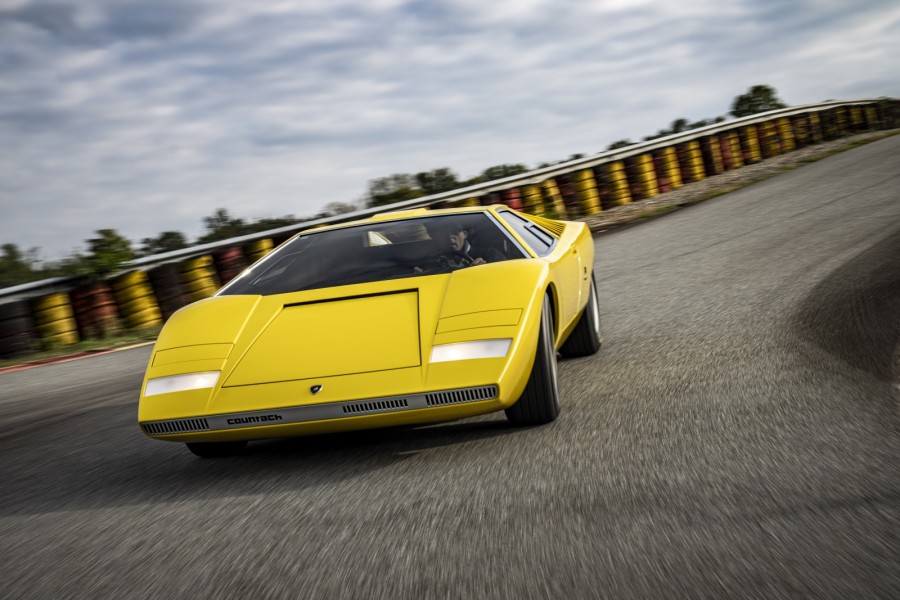 Så byggde Lamborghini en ny första Countach