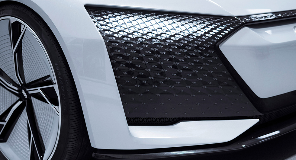 Audi Aicon styr själv in i framtiden