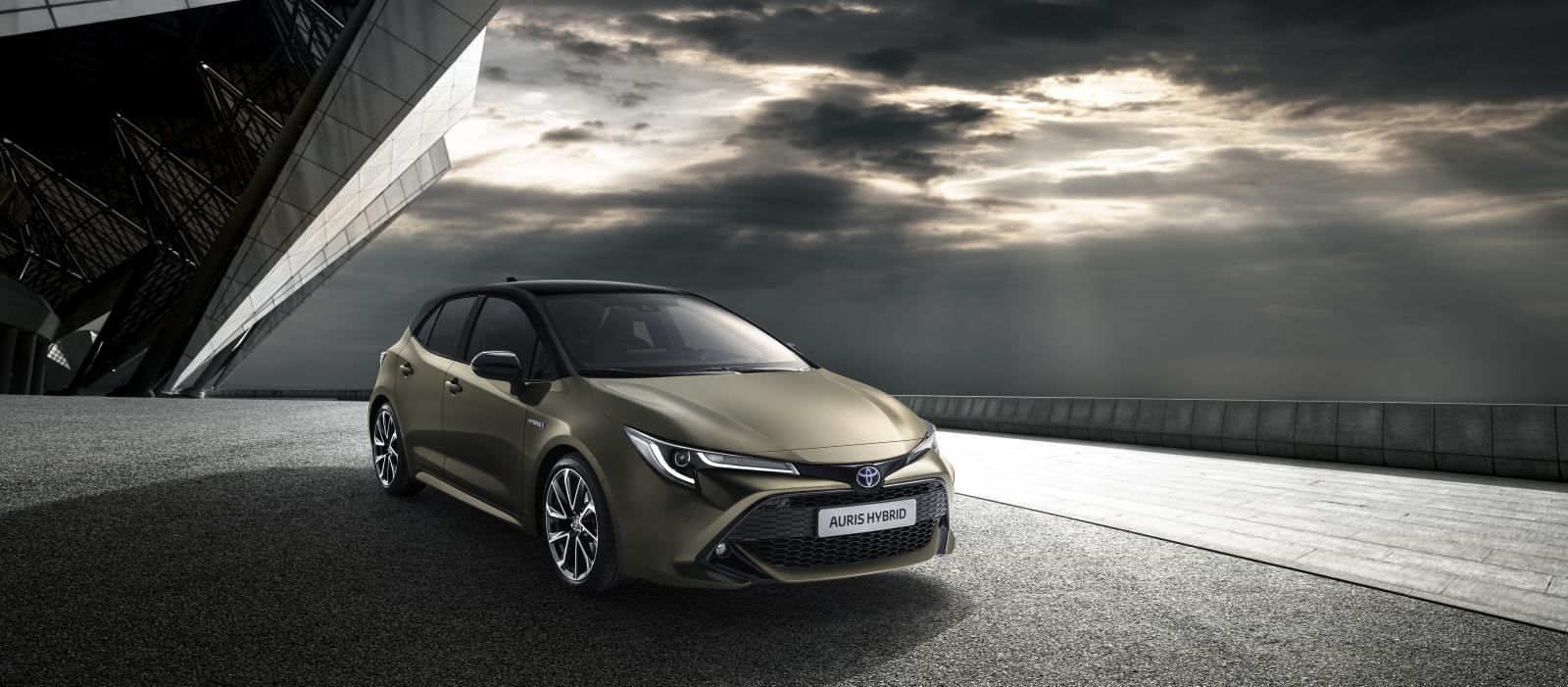 Nya Auris med fokus på hybridmotorer