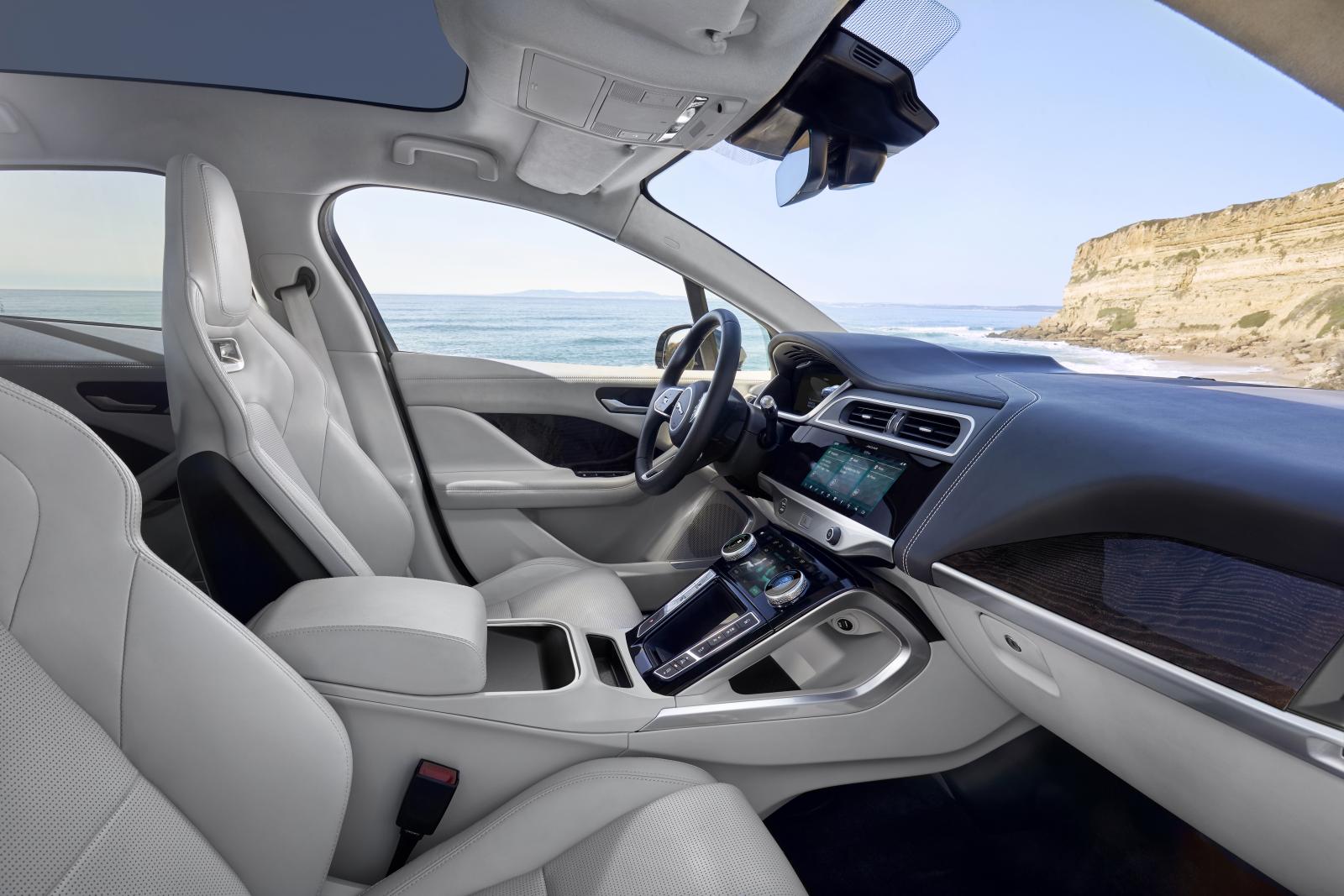 Eldrivna Jaguar I-Pace klarar 48 mil