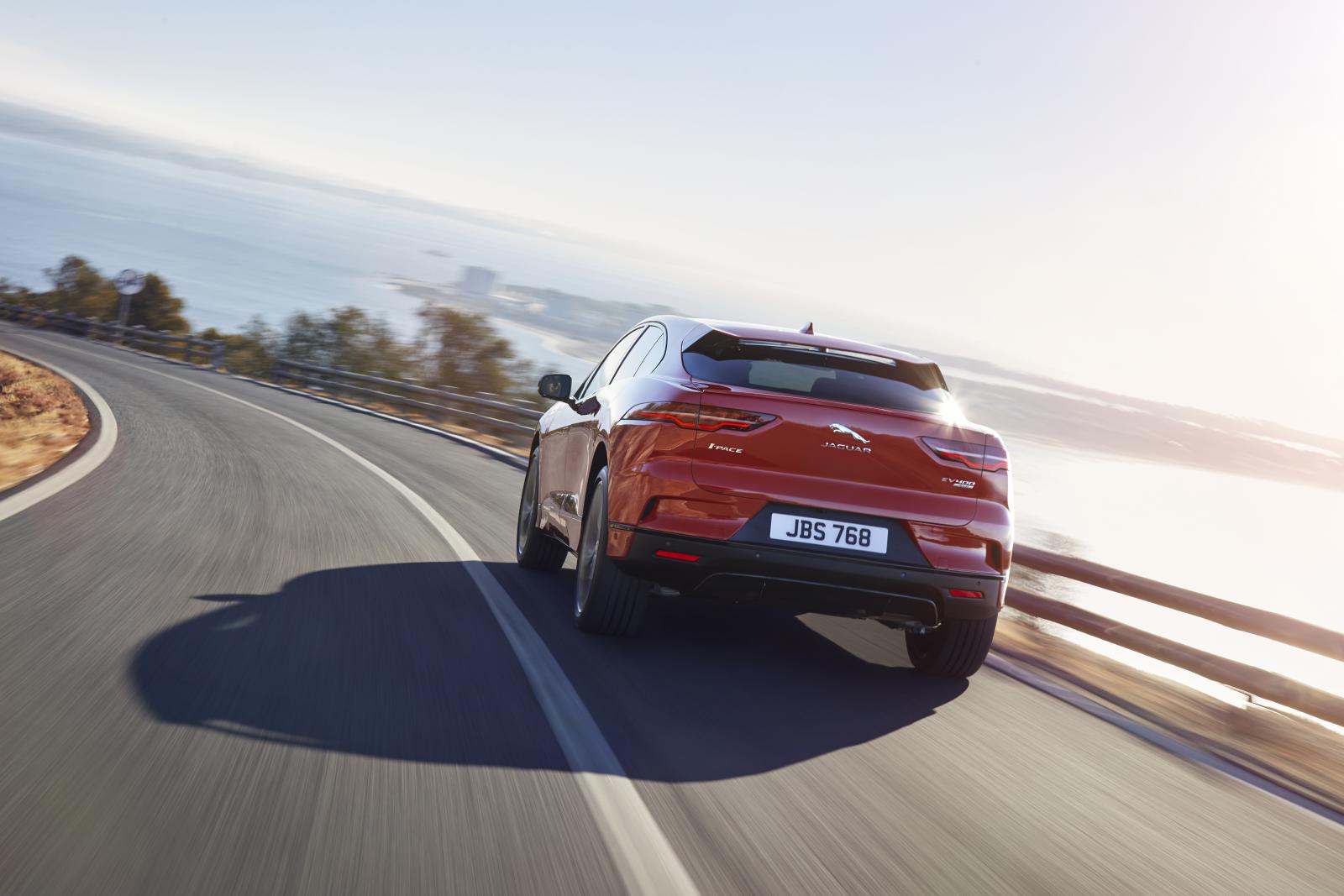 Eldrivna Jaguar I-Pace klarar 48 mil