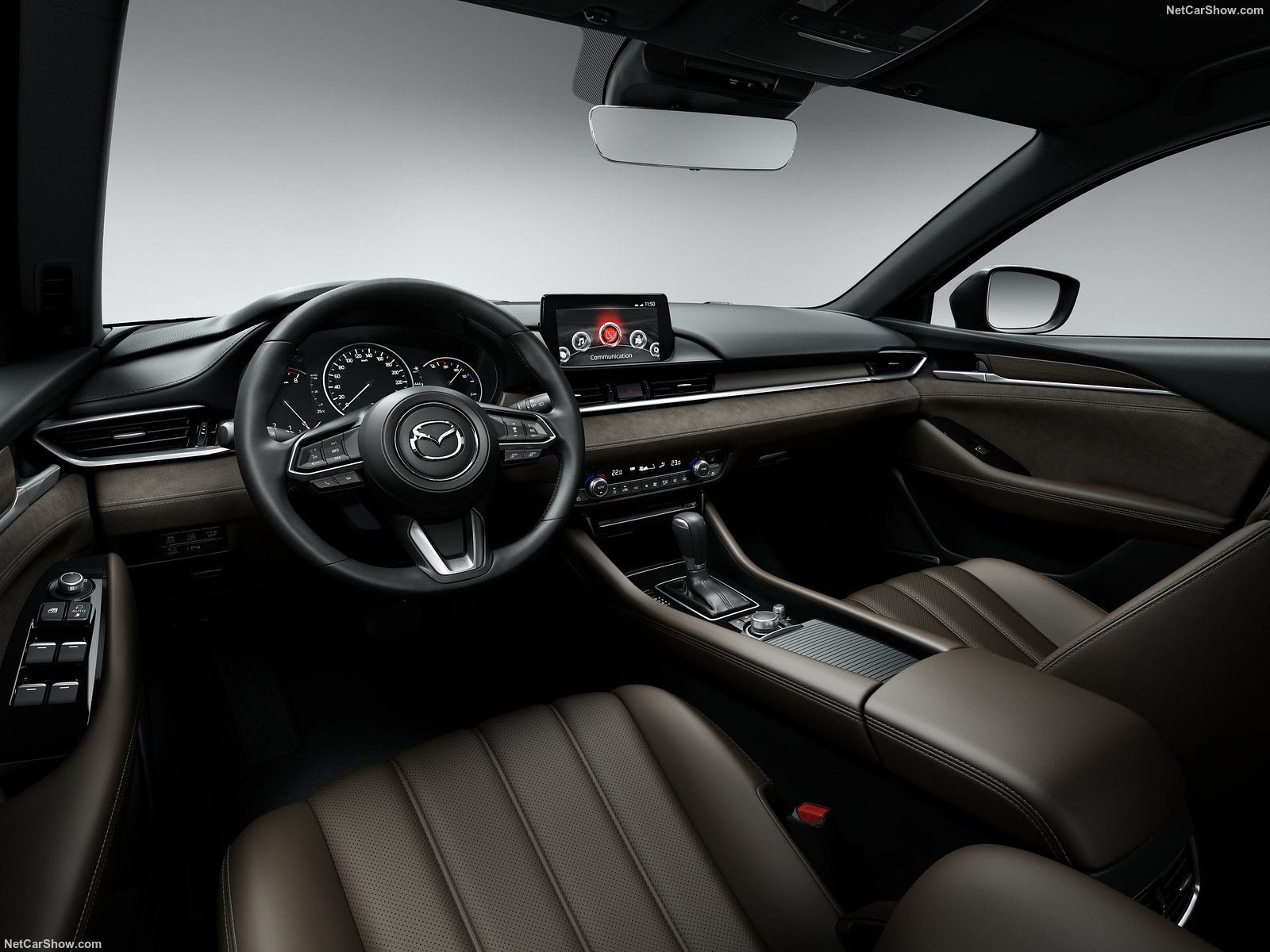 Nya former för Mazda6-kombin