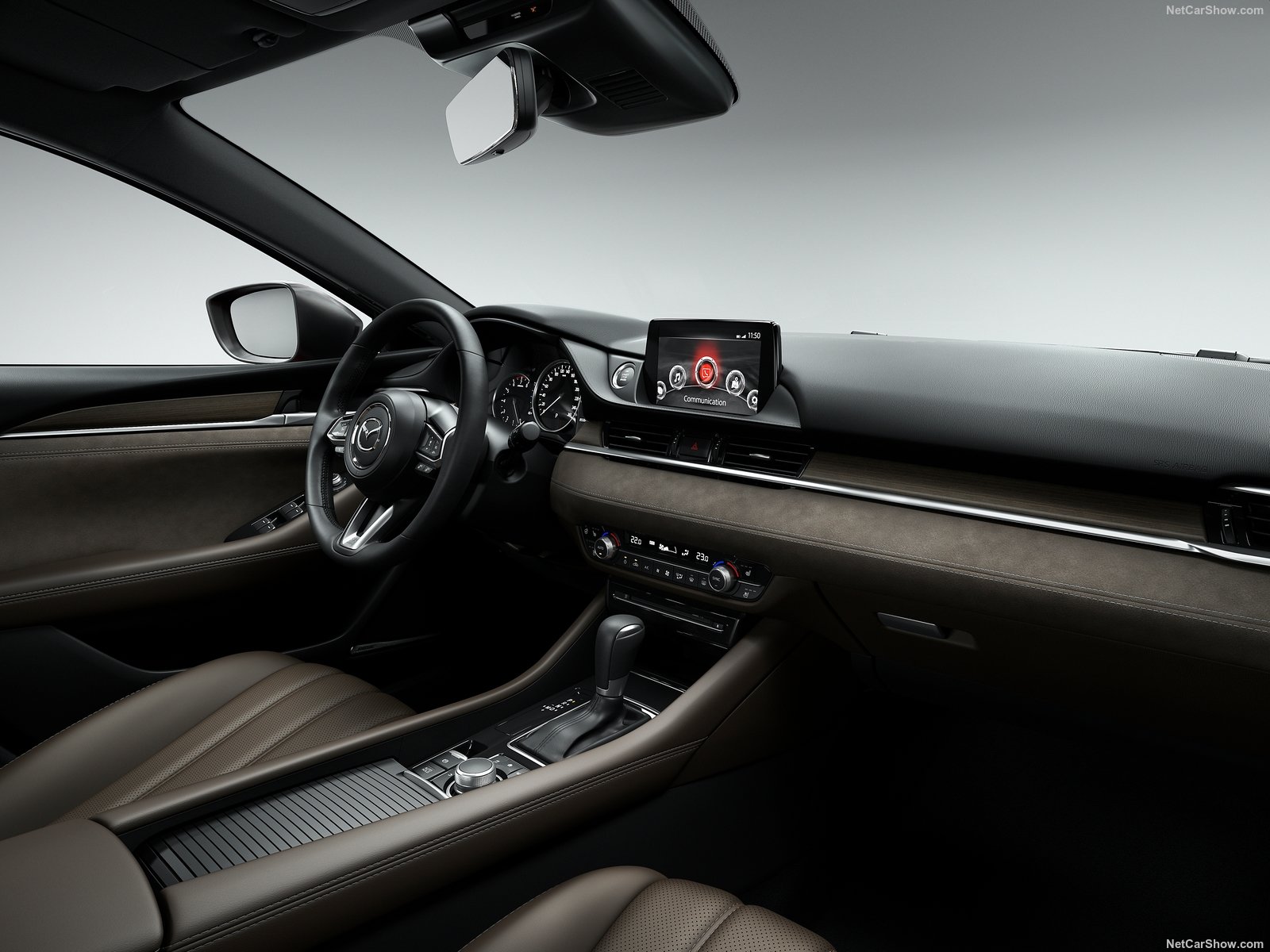 Nya former för Mazda6-kombin