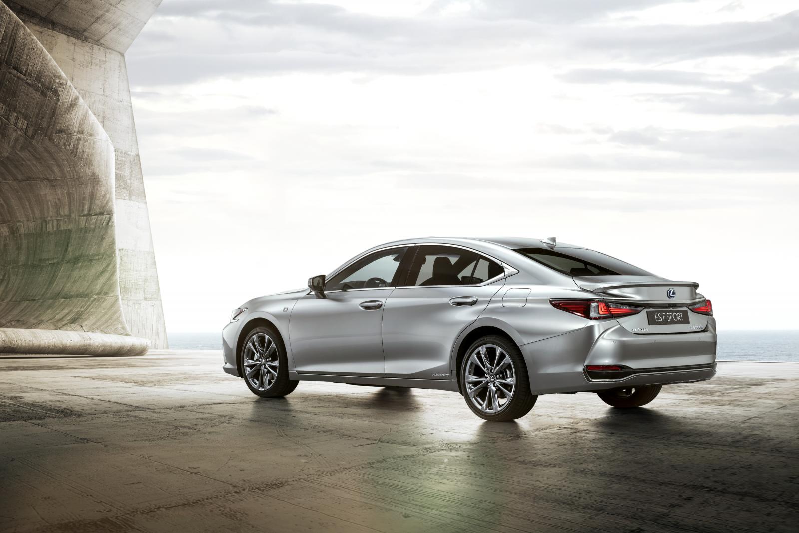 Ny generation Lexus ES
