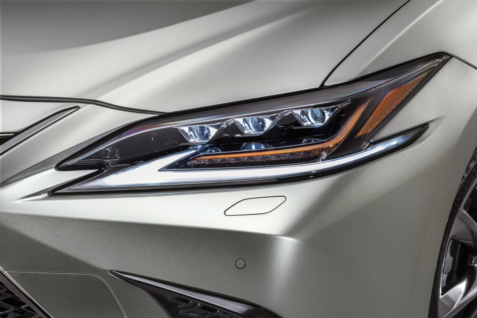 Ny generation Lexus ES