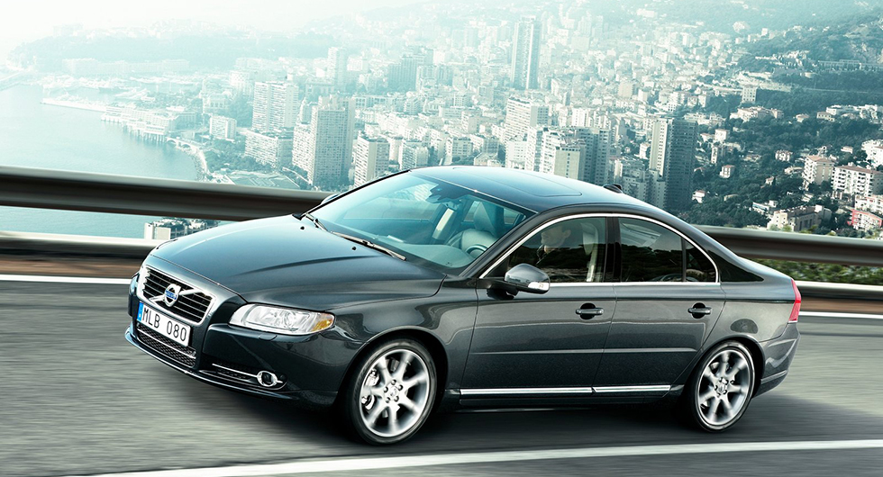 Volvo S80 prisas för sin goda sittkomfort av ägarna till äldre bilar, årsmodellerna 2007–2010.